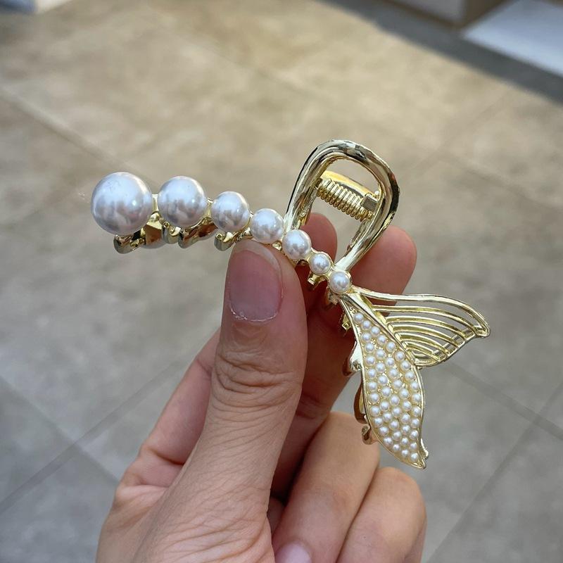 Fashion Bow Pearl Rhinestone Flower Grab Clip Temperament Half Tie Hairpin Disc Hair Shark Clip