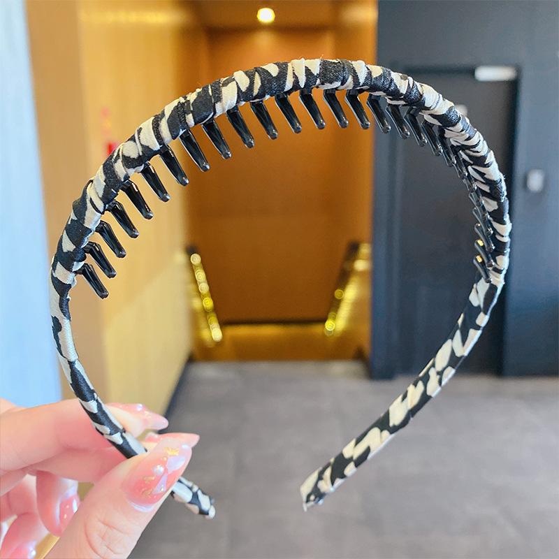 

Новые Женские Элегантные Принты Леопардовые Зубчатые Винтажные Повязки для Волос Челка Пушащиеся Волосы Финишная Отделка Умывание Повязка на Голову Модные Аксессуары для Волос
