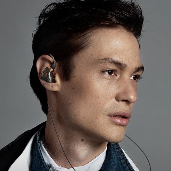 Wired Earphone Universal Noise Reduction 3.5mm L-shaped Plug Dynamic Gaming Headphone with Microphone for Karaoke