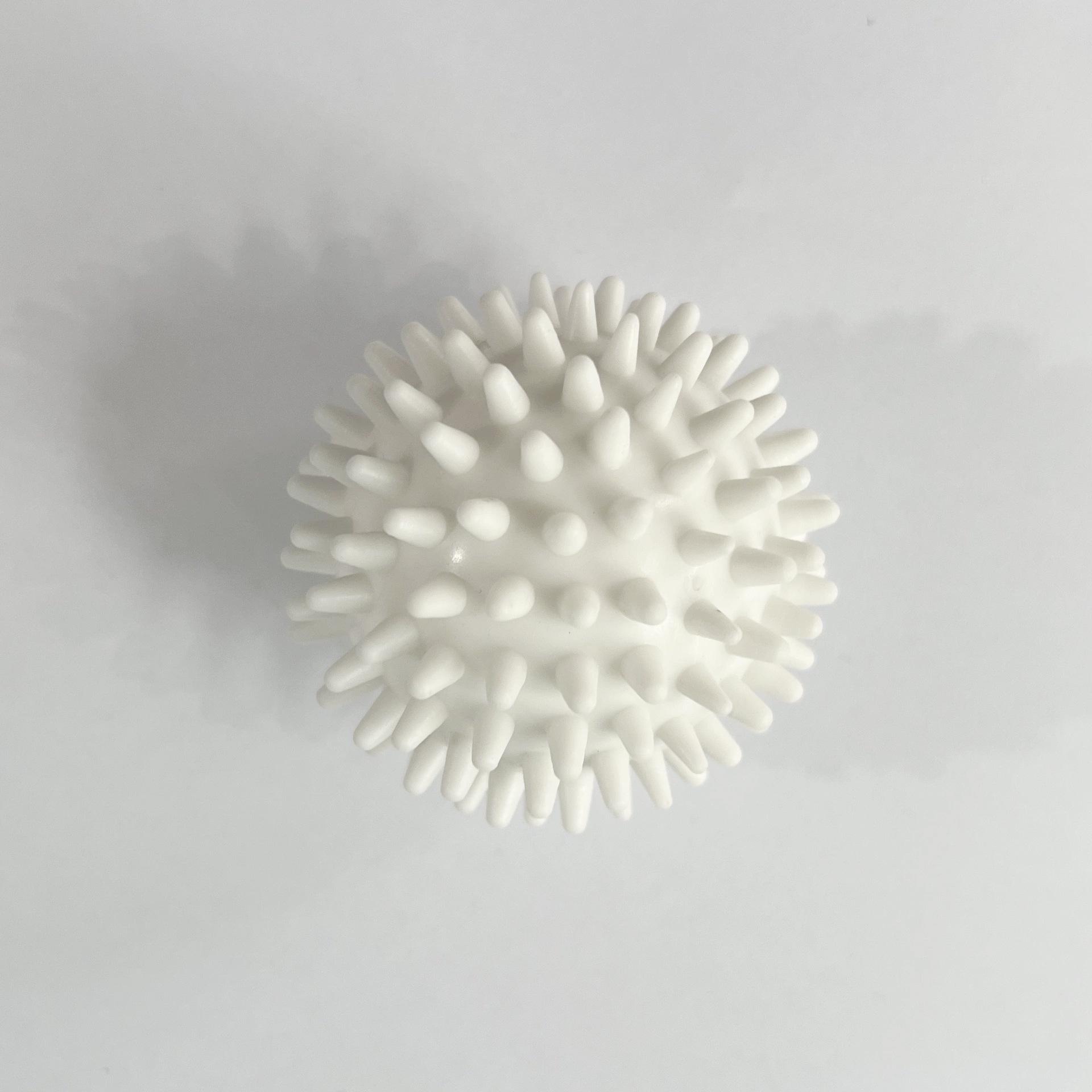 

XL Anti-Tangle Laundry Ball: Stain Removal & Anti-Knot Cleaning for Front Load Washers