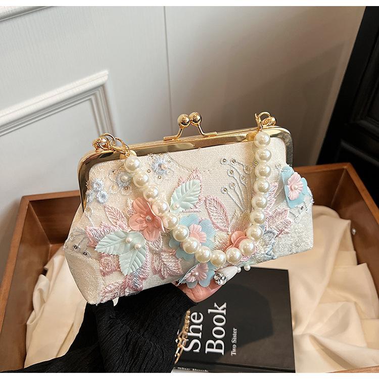 Chinese Style Floral Embroidered Shoulder Bag Elegant Handbag Retro Small Square Bag Wedding Party Lace Clutch Women Evening Bag