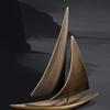 Hochwertiges Messing-Segelboot-Ornament für luxuriöse Büro- oder Wohnraumdekoration