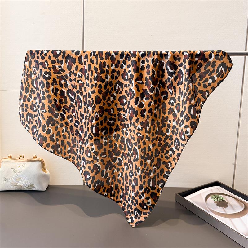2026 New Leopard Print Imitation Silk Scarf for Women Square Hairbands Foulard Female Bandana Neck Kerchief Headbands