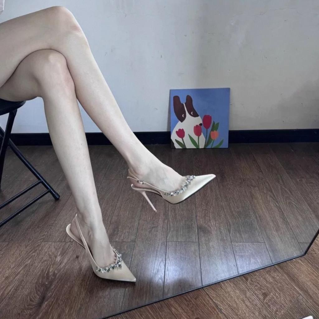 Chain rhinestone high heels women's thin heels pointed temperament French single shoes one word with bag head sandals 2025 new explosion