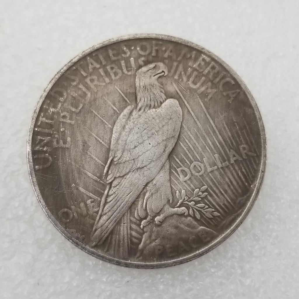 Vintage 1922 USA Silver Dollar Replica - Silver-Plated Brass with Aged Finish in Antique Style