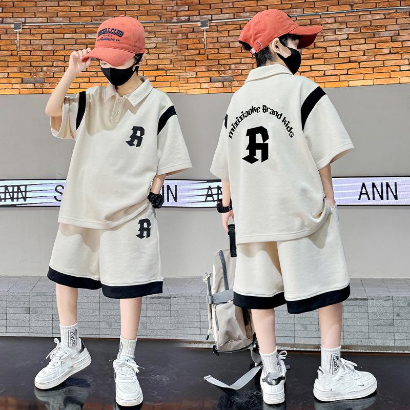 

Летний комплект одежды для мальчиков-подростков, детские футболки и шорты с надписями для девочек, комплект из 2 предметов, детский модный комплект поло, верхняя и нижняя части, спортивный костюм 120