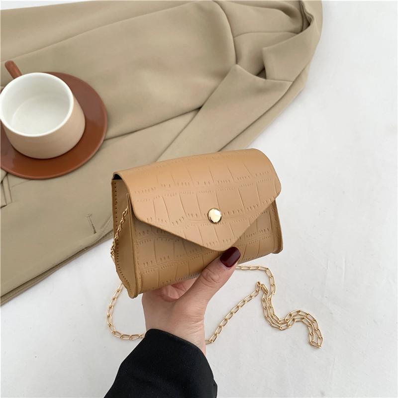 Fashionable Casual Shoulder Bag Stylish Crossbody Handbag With Chain For Women In Black White And Pink