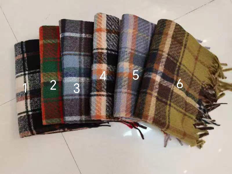 Women's Winter Christmas Plaid Scarf - Korean Fashion, Thick Warm Imitation Cashmere Shawl with Tassels