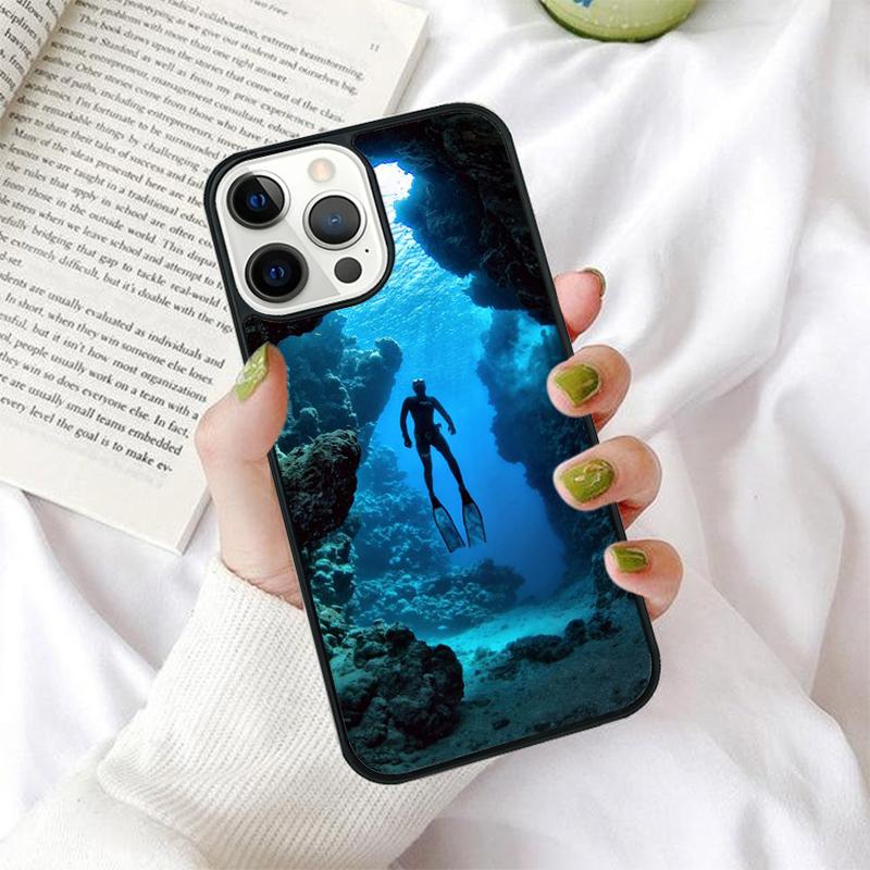 Dive Scuba Diver Shark Diving Phone Cases for iPhone 17 Air 16 15 14 12 13 PLUS 11 PRO MAX Back Cover Fundas