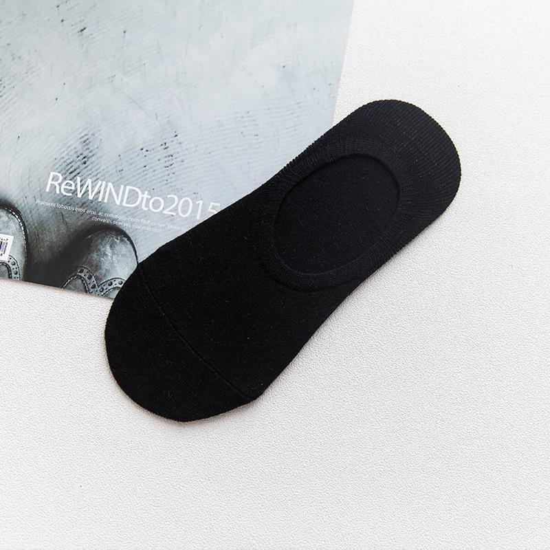 Men's Mid-Tube Solid Color Socks - Black Deodorant, Sweat-Absorbent, Business Casual for All Seasons