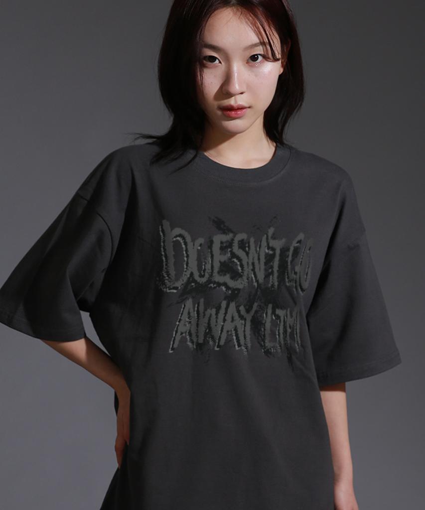 LIKE THE MOST Away Ltm Round Over T-Shirt_Charcoal
