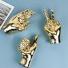 Personalisierte Geste Figur Galvanisierte Harz Hand Finger Licht Luxus Heimdeko Skulptur Moderne Kunst Wohnzimmer Ornament