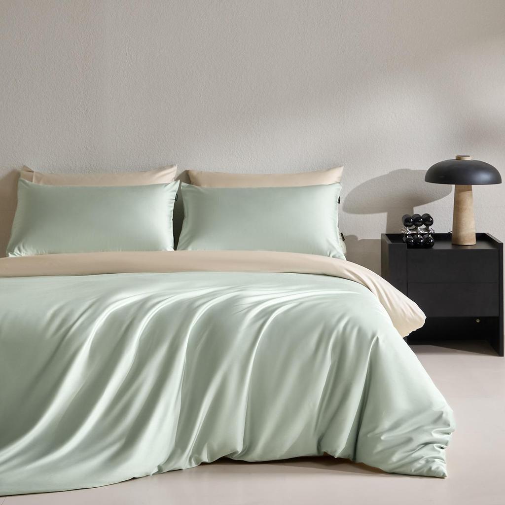 50s Double-Strand Xinjiang Long-Staple Cotton Sateen Solid Color Luxury Bedding Set (4-Piece)