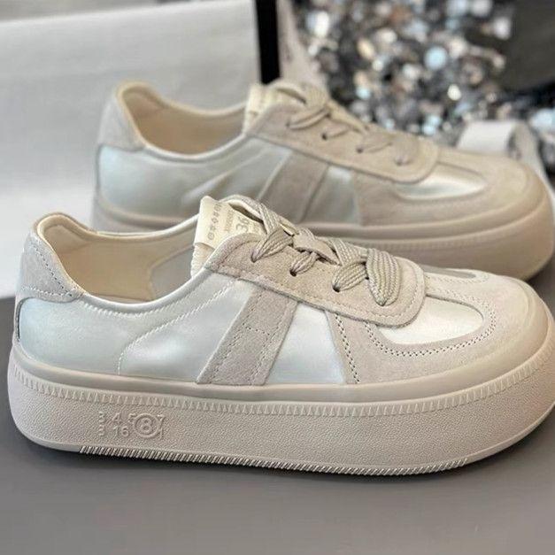 Rosa snøresko med tykk såle, pustende sports- og fritidsbrettsko