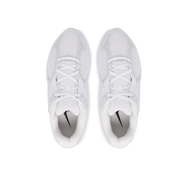 Nike V5 RNR Sneakers