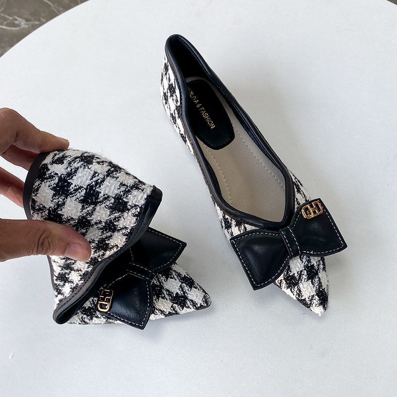 Flat-soled Single Shoes Women's 2025 New Autumn Pointed Thousand Bird Grid Small Fragrance Shallow Mouth Soft Sole Temperament Laden Shoes