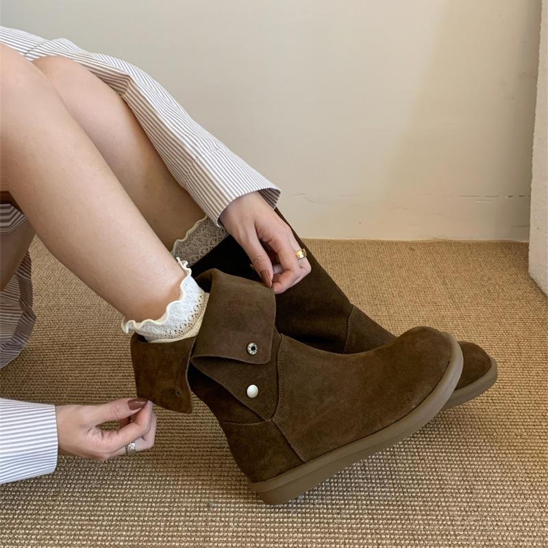 Soft leather platform version~ retro short Martin boots for women in autumn and winter, matte button stacking boots with skirt boots