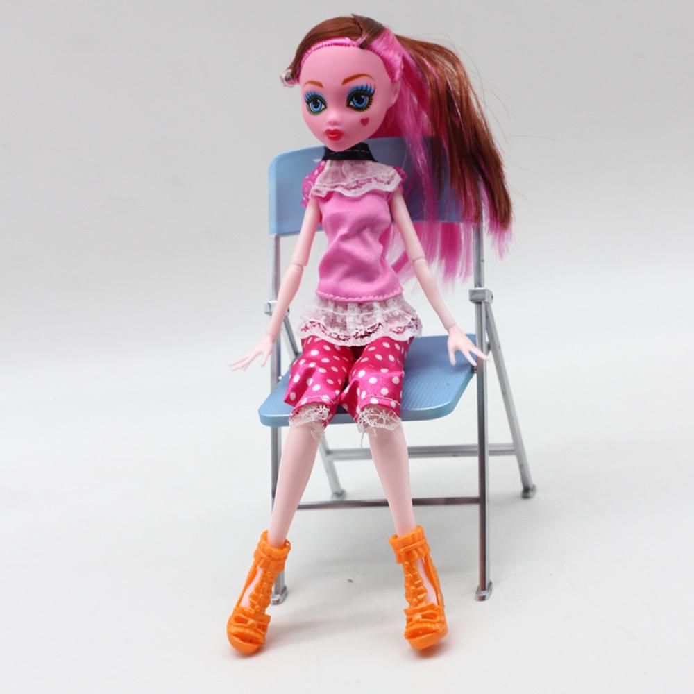 Elegante Monster High Puppe Harzmaterial Modische Spielzeugsammlung
