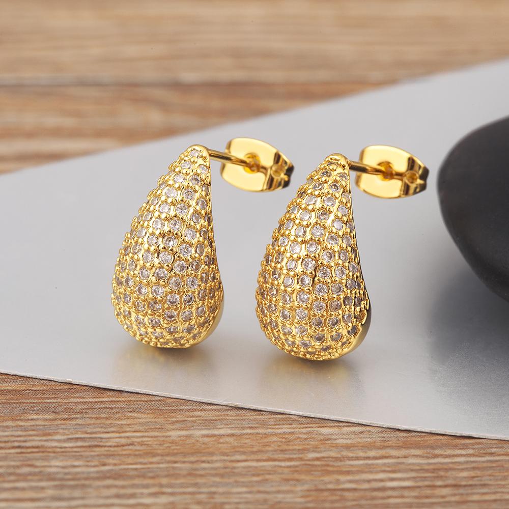 Nidin New Fashion Waterdrop Shape Delicate Stud Earrings For Women Pave Shiny Crystal Zircon Ear Jewelry Accessories Luxury Gift