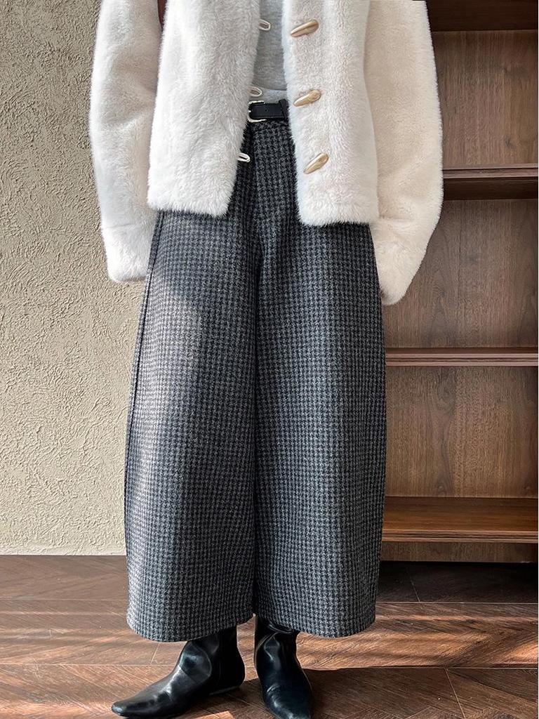 Women's Retro Plaid Wool Cropped Wide-Leg Pants - 80% Wool, Thickened for Winter