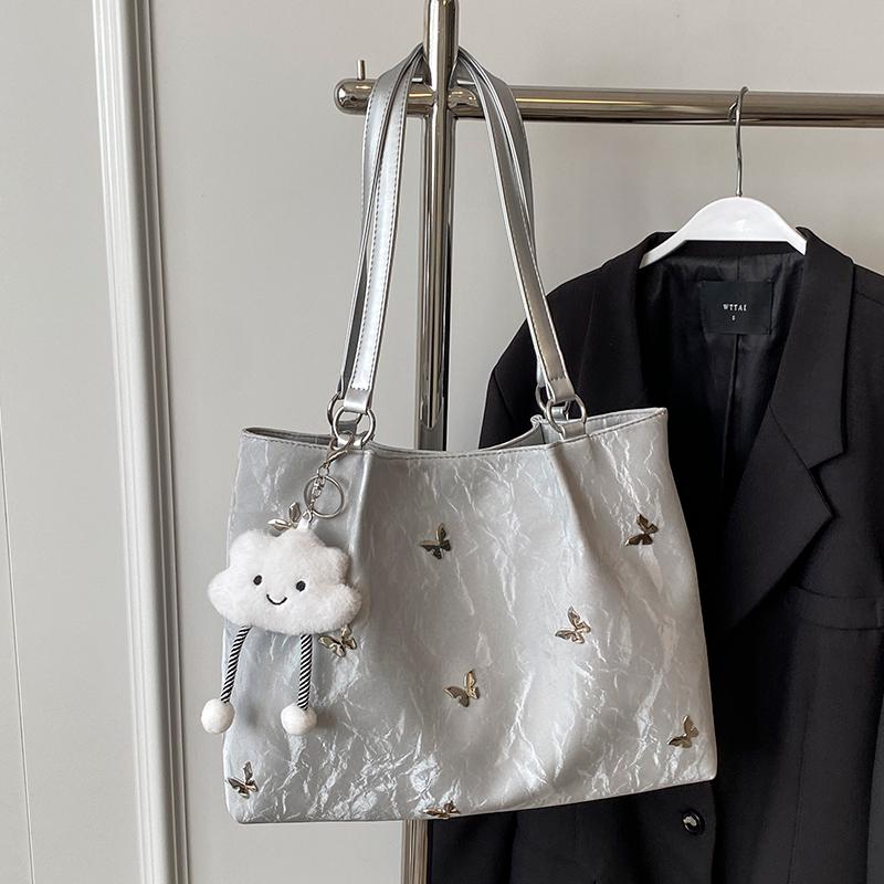 Tote Bag: Large Capacity Fashion Handbag for Women - Perfect for Spring/Summer, College, Commute, and Soft Shoulder Wear