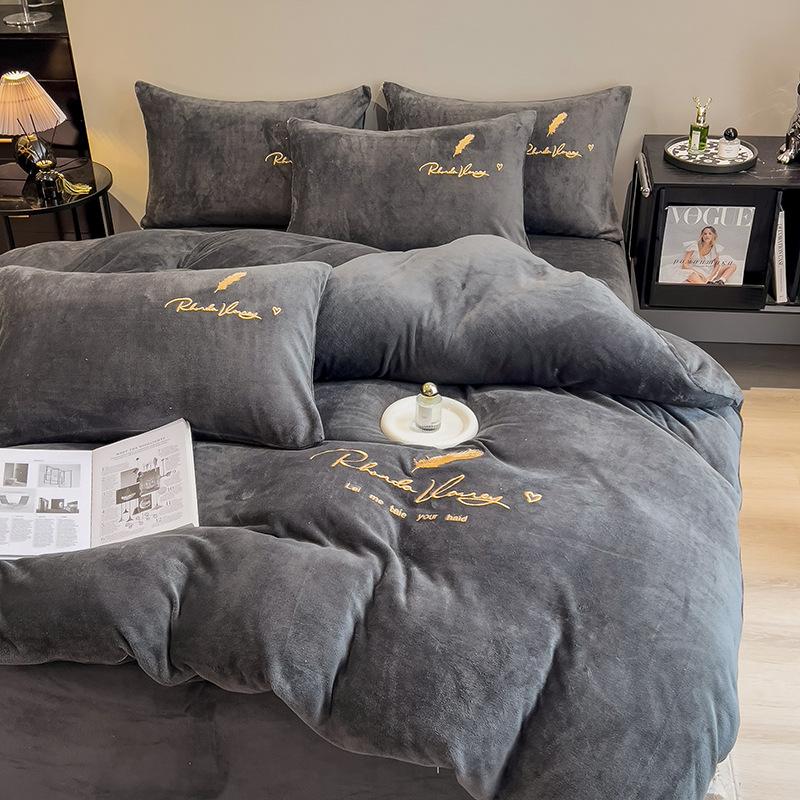Thickened Bed Four-piece Set Milk Fleece Quilt Cover Fleece Quilt Cover Sheet Pillowcase