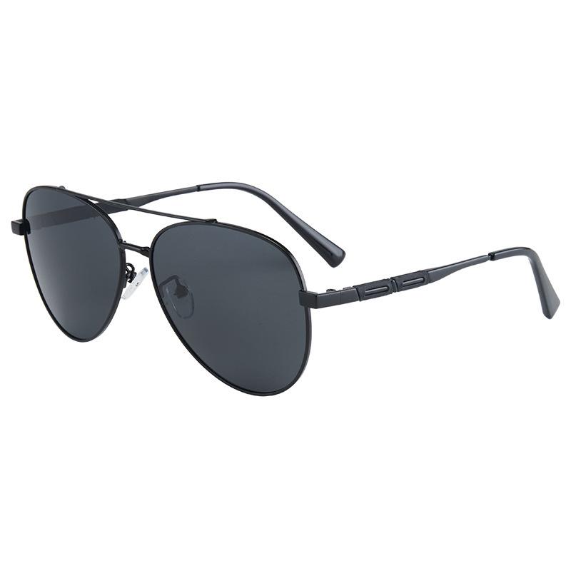 J8588 Ultra-Light European Aviator Sunglasses: Men's Large Frame Polarized UV Protection for Driving and Fishing.