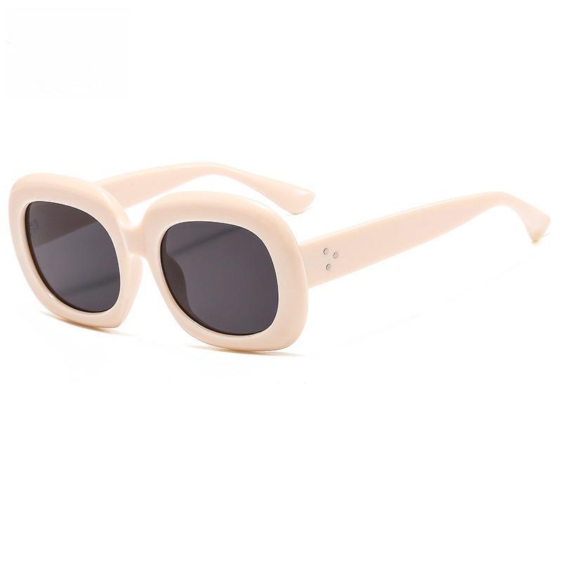 

Vintage Fashionable Sunglasses Round Frame Women Shades Glasses Vintage Retro Sun Eyeglasses Lady Sunglasses Lentes De Sol Mujer Gafas De Sol