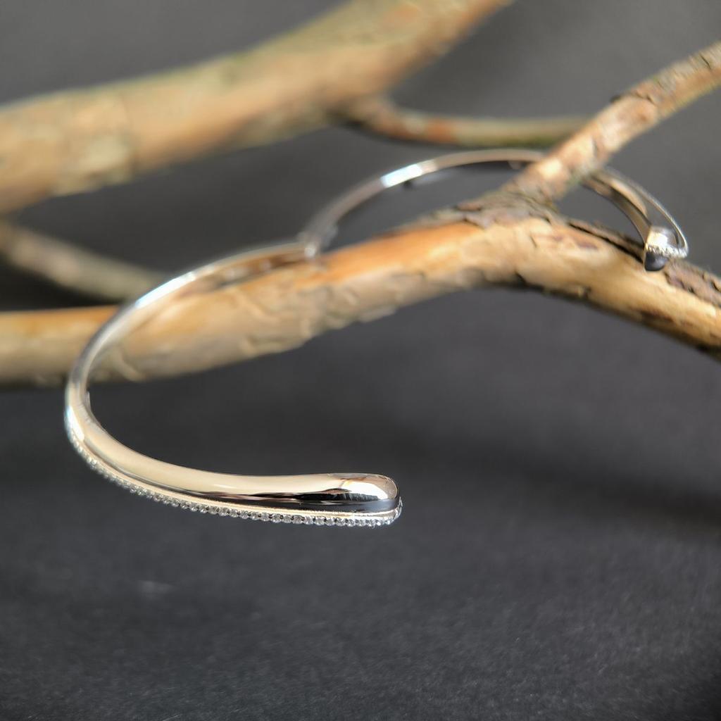 Silver Bracelet with Cubic Zirconia, Item Weight 12.02 G (2182818)