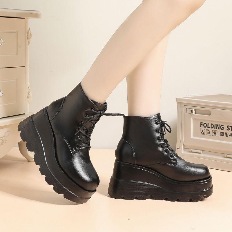 British style thick-soled heightened Martin boots for women's 2025 autumn new fried street muffin bottom high-heeled wedge-heeled short boots ins