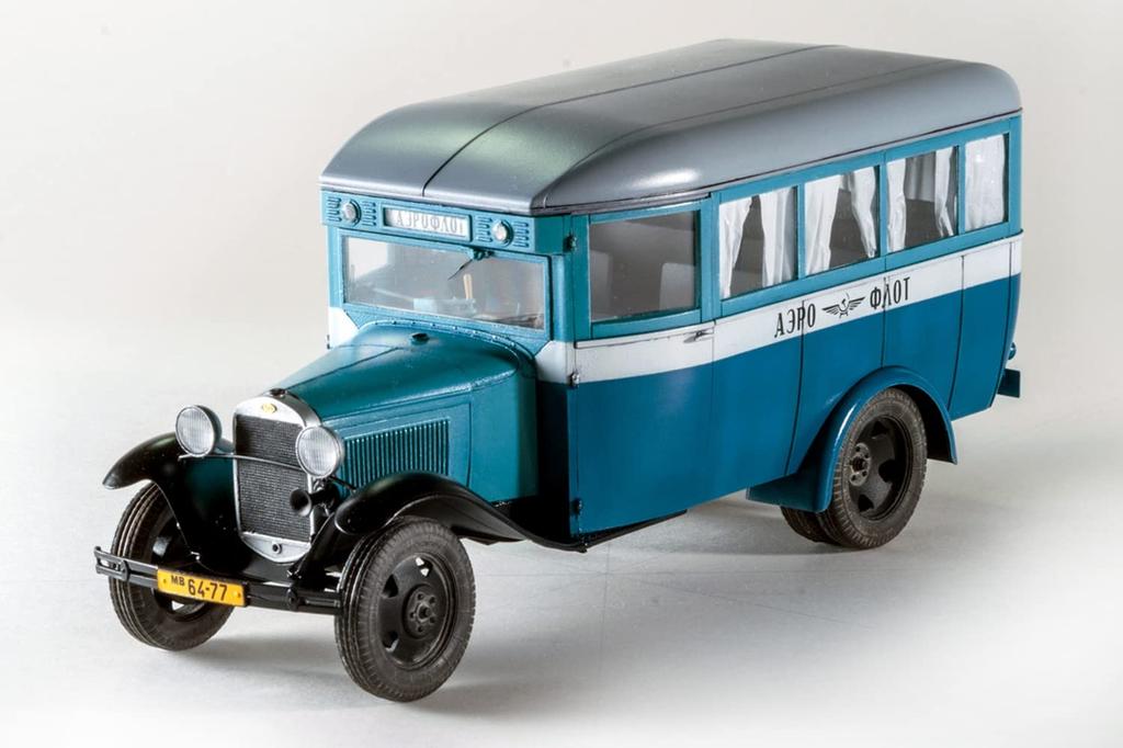 MiniArt Bus Plastic Model 1/35 GAZ-03-30
