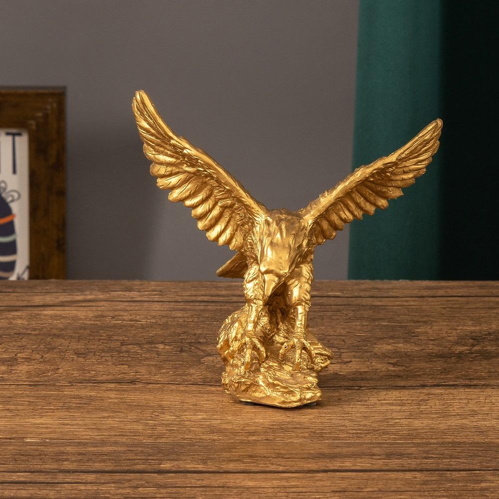 Nordic Resin Golden Eagle Falcon Statue Craft Sculpture Decoration Home Living Room Office Desktop Cabinet Decoration