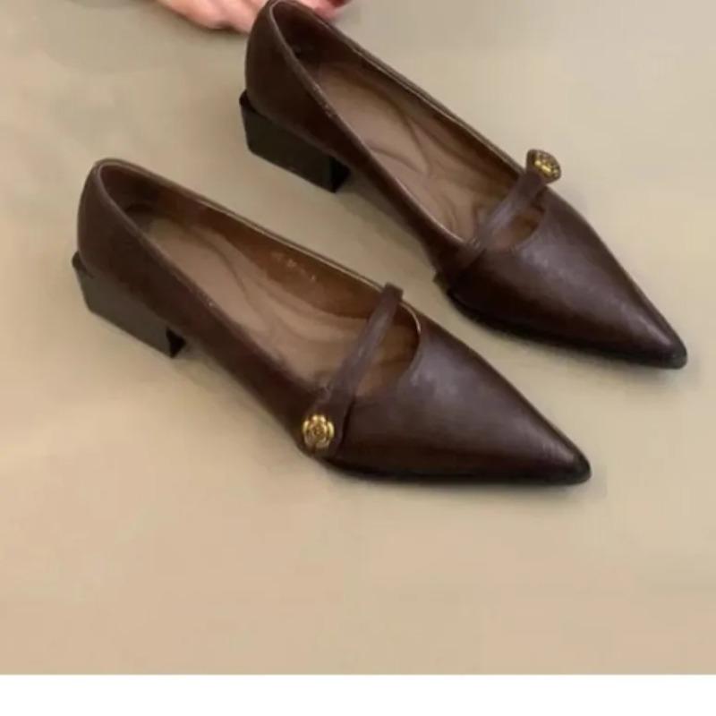 Fashion 2025 New Camellia French Vintage Pointy Toe Shallow Mouth Single Shoes Women Small Leather Shoes