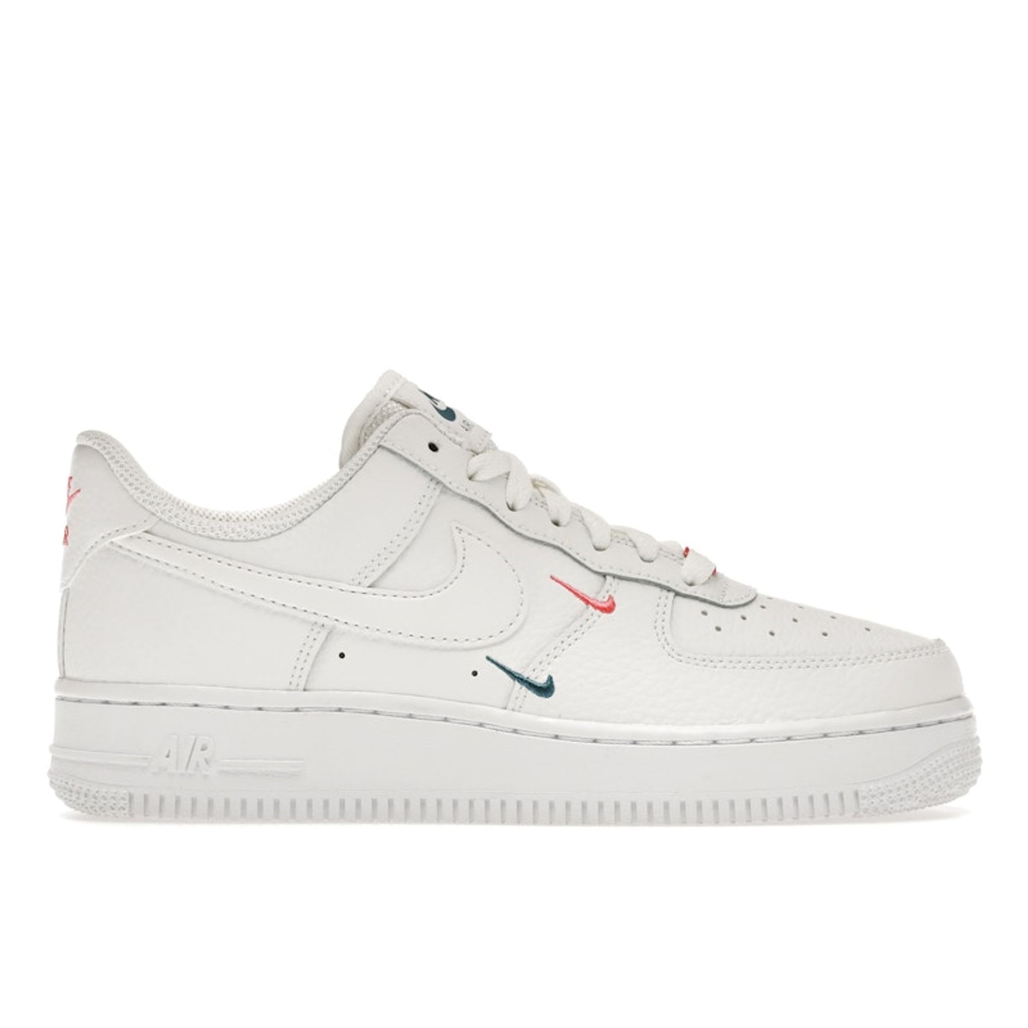 Nike Air Force 1 07 Essential Summit White Solar Red Sneakers da Donna CT1989-101 cm
