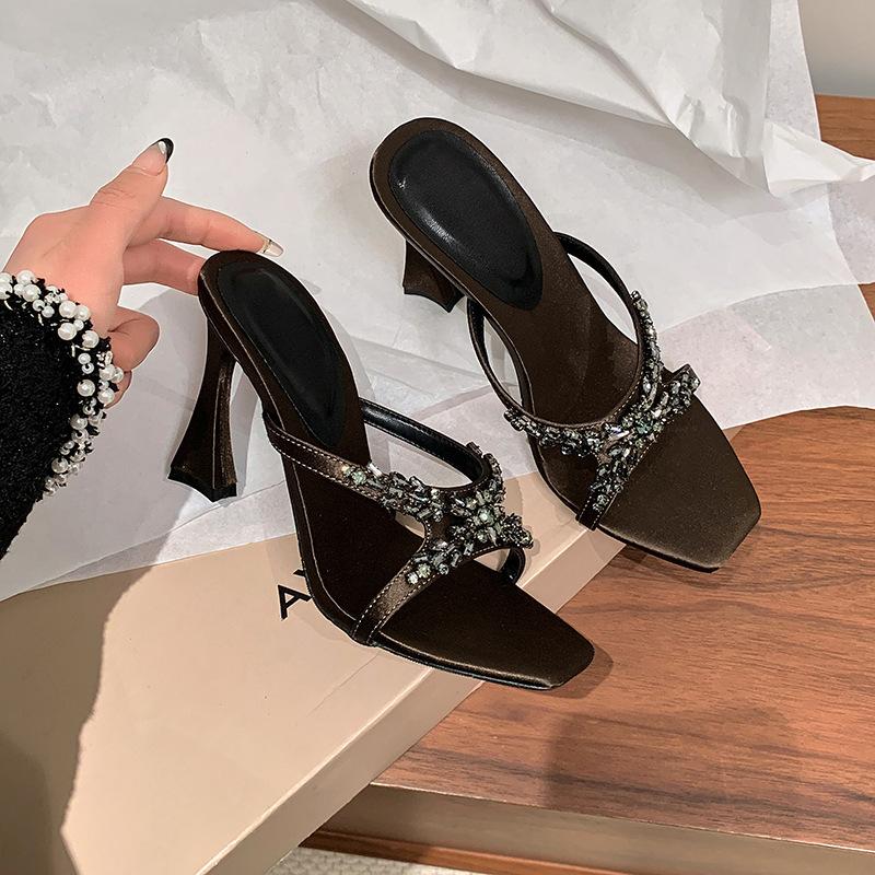 Rhinestone high-heeled sandals for women's 2025 new square head cross with stiletto one-word slippers for outer wear