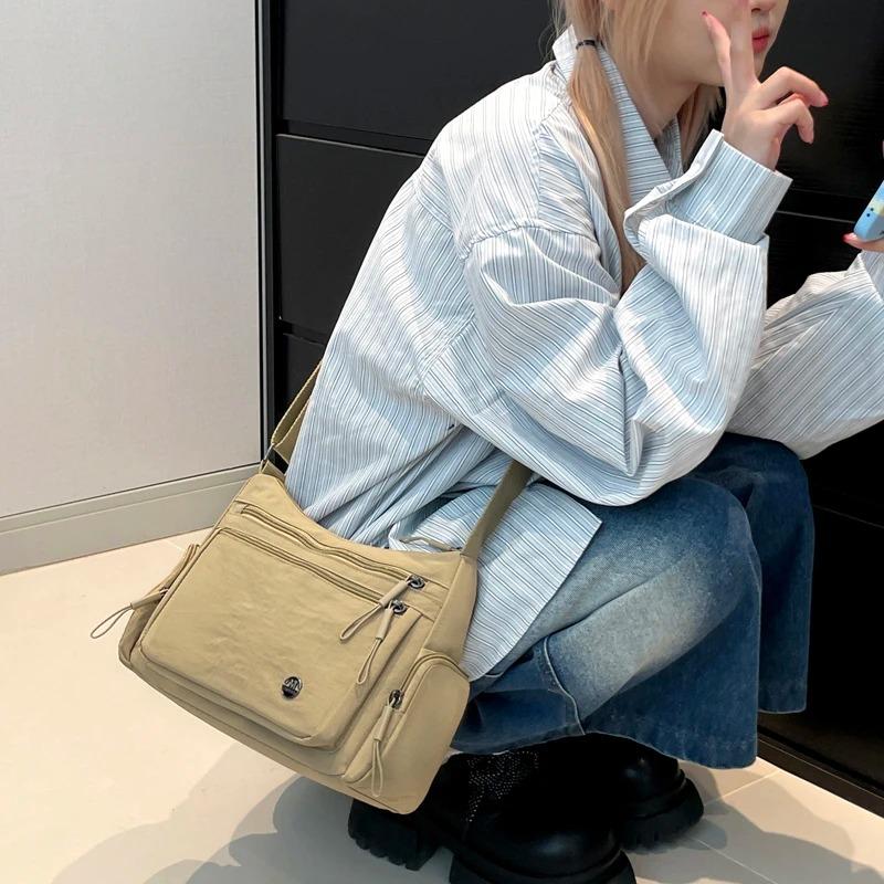 Fashionable Women's Crossbody Bag, Multi Pocket Storage,Lightweight Shoulder Bag,Suitable for Shopping, Commuting, and Daily Use