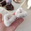 2Pcs Plush Cat Ears Hair Claw Women Side Clip Broken Hair Small Grab Clip Sweet Cute Princess Head Shark Clip Hairpin Headwear