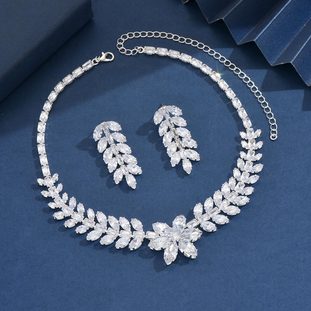 Exaggerated Zircon Wheat Ears Flower Water Drop Earrings Necklace Light Luxury High-End Collarbone Chain Fashion Jewelry Set