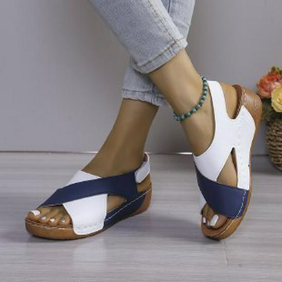 Women's Breathable Color-Matched Sandals - 2024 New Summer Casual Beach Shoes