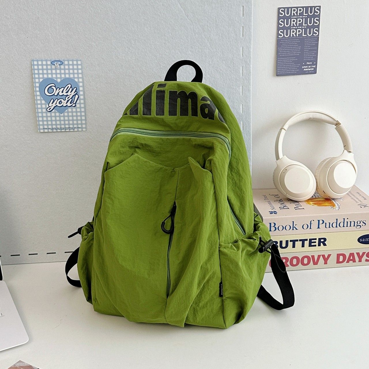 

Легкий рюкзак - Большая вместимость для путешествий, спорта и активного отдыха, Универсальная двухплечевая сумка для мужчин и женщин зелёный