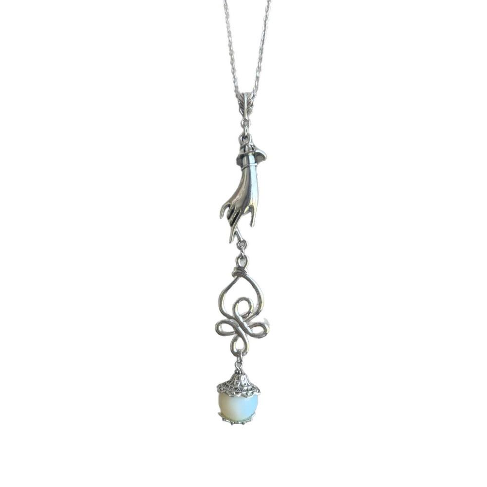 Creative Fashion Celtic Knot Hand-shaped Moonstone Pendant Necklace Women's Gothic Party Witch-style Outfit Jewelry Accessories
