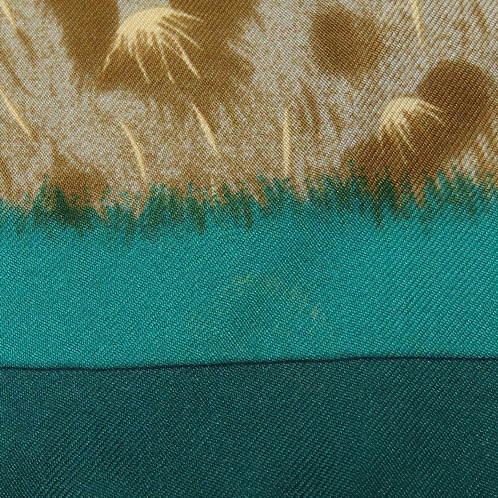 Used HERMES Scarf Calle 90 Silk Green Multicolor CASOUES Et PLUMETS
