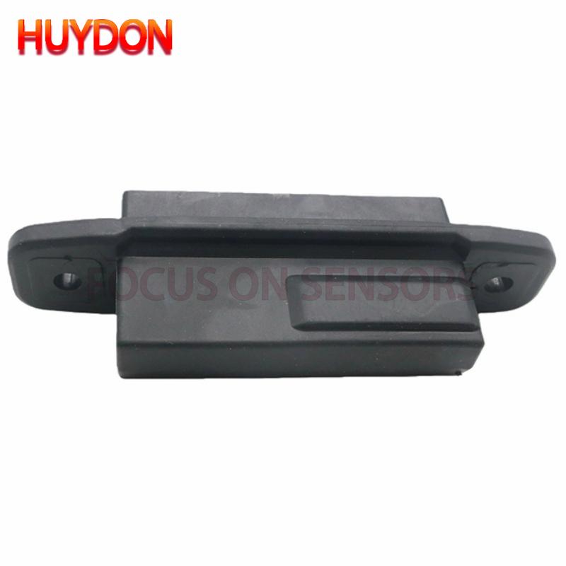 84840-0E030 Car Rear Trunk Lid Release Switch Button For Toyota Lexus Highlander Camry 848400E030 84840-06030 Car Accessories