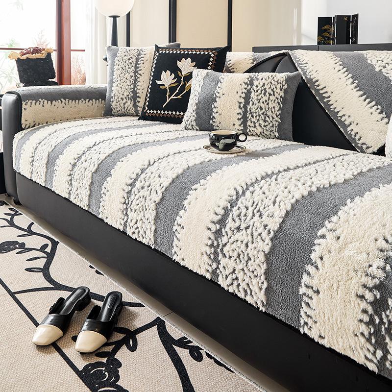 Новая зимняя толстая хлопковая бархатная подушка для дивана с противоскользящим плюшевым чехлом-накидкой для дивана 30 50cm cover 1127₽