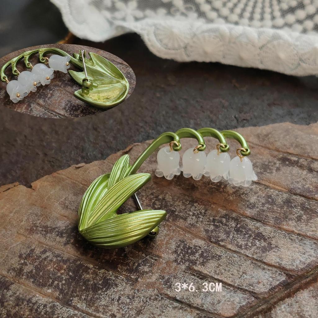 Handmade Vintage Lily of the Valley Enamel Leaf Brooch Pin