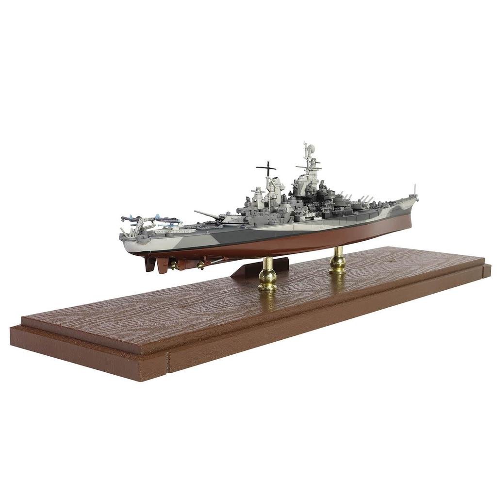 Waltersons Japan WALTERSONS 1/700 Scale US Navy Battleship Missouri Full Hull Cloud Camouflage Finished Model