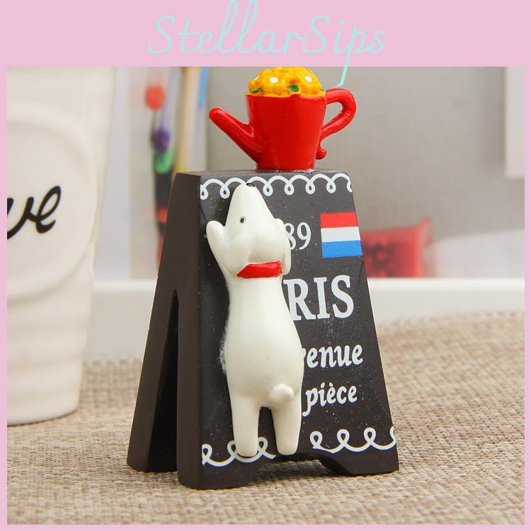 Resin Dog Crawl Billboards Ornament For Potting And Landscape Design