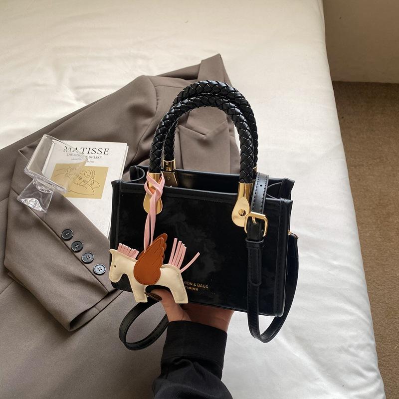 

Премиальная маленькая сумка женская летняя новая модная сумка-мессенджер портативная сумка-тоут