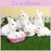 Pluszowy króliczek w stylu wiejskim z ręcznie robionym designem do wystroju domu i jako rekwizyt fotograficzny