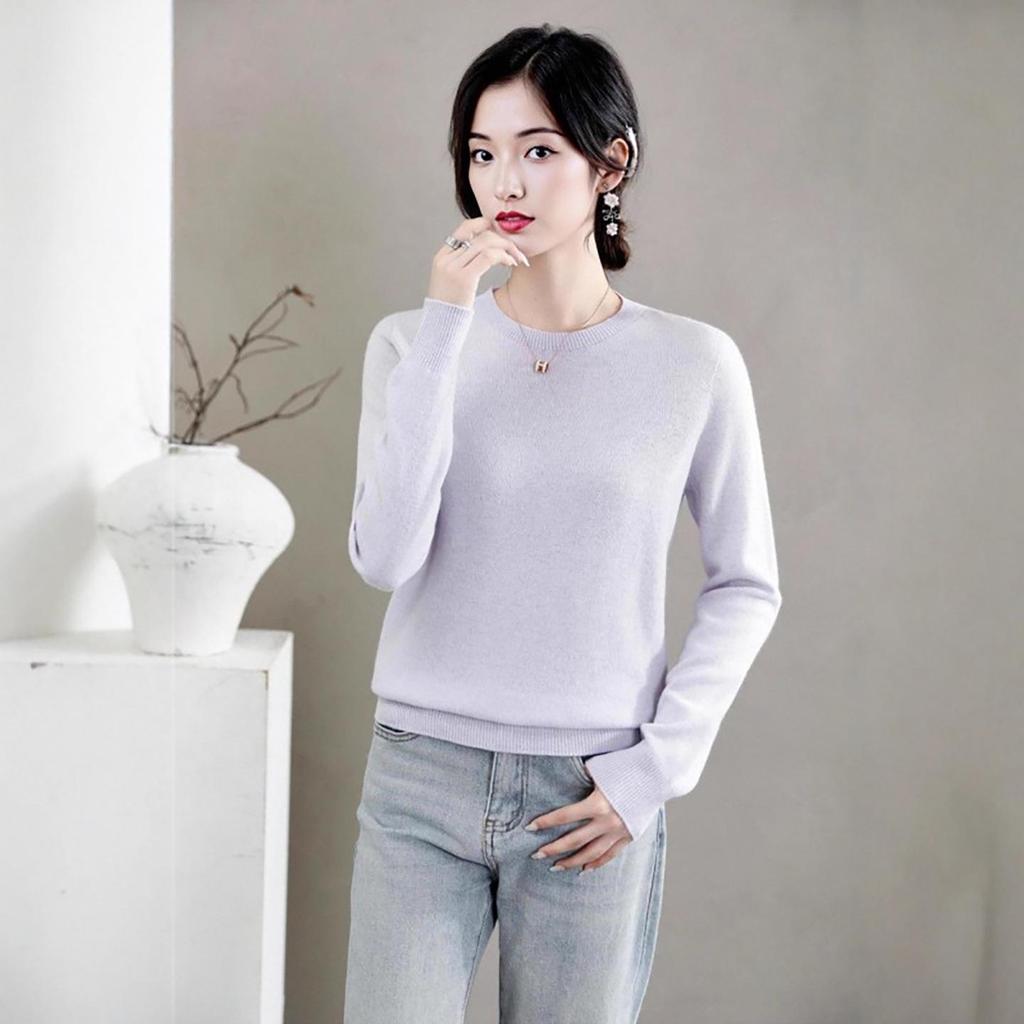Women's Round Neck Cashmere Sweater: Autumn & Winter Versatile Long Sleeve Knit Top, Solid Color Fashion Basic.